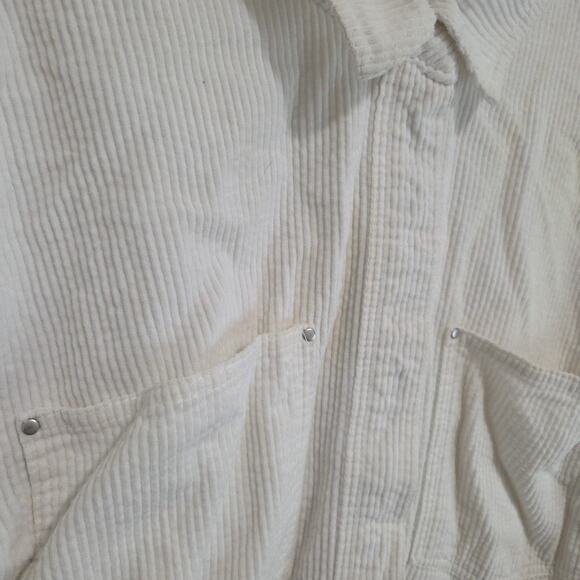 Forever 21 White Long Sleeve Corduroy Button Up Shirt Size Medium Western - Picture 2 of 4